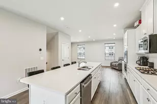 4527 Dl Crk Wy, Woodbridge, VA 22193 - Photo 25