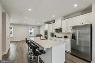 4527 Dl Crk Wy, Woodbridge, VA 22193 - Photo 7