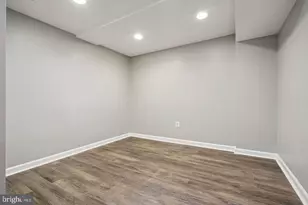 2094 Pilgrim Dr, Woodbridge, VA 22192 - Photo 21