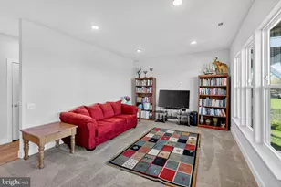 17292 Turnstone Dr, Dumfries, VA 22026 - Photo 19