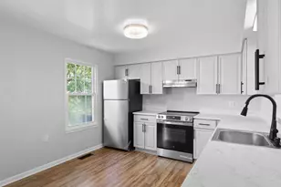 10875 Stone Hill Ln, Manassas, VA 20109 - Photo 11