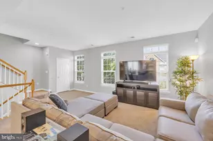 2595 Eastbourne Dr, Woodbridge, VA 22191 - Photo 7