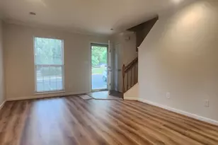 1720 Grover Glen Ct, Woodbridge, VA 22192 - Photo 3