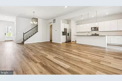 17815 Woods Overlook Drive, Dumfries, VA 22026 - Photo 7