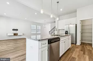 17815 Woods Overlook Dr, Dumfries, VA 22026 - Photo 15