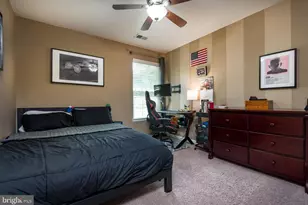 13724 Hastenbeck Dr, Gainesville, VA 20155 - Photo 29