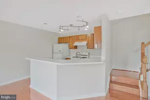 11761 Tolson Pl, Woodbridge, VA 22192 - Photo 15