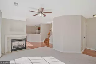 11761 Tolson Pl, Woodbridge, VA 22192 - Photo 7