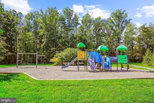 6804 Bryson Cir, Haymarket, VA 20169 - Photo 33