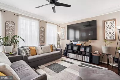 6804 Bryson Circle, Haymarket, VA 20169 - Photo 3