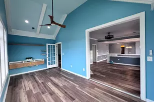 12221 Seaford Ct, Woodbridge, VA 22192 - Photo 9