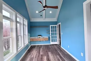 12221 Seaford Ct, Woodbridge, VA 22192 - Photo 11