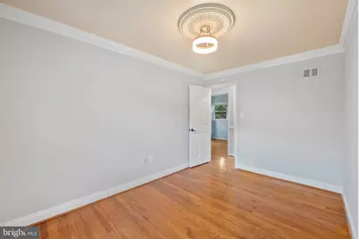 14502 Darbydale Avenue, Woodbridge, VA 22193 - Photo 27