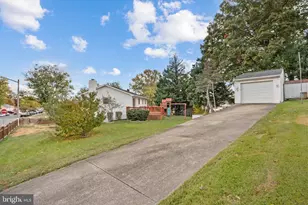 14502 Darbydale Ave, Woodbridge, VA 22193 - Photo 37