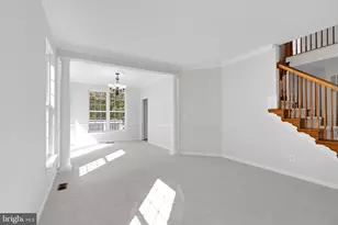 8566 Brickshire Ln, Manassas, VA 20112 - Photo 5