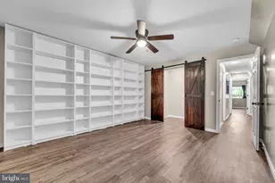 10696 Moore Dr, Manassas, VA 20111 - Photo 43