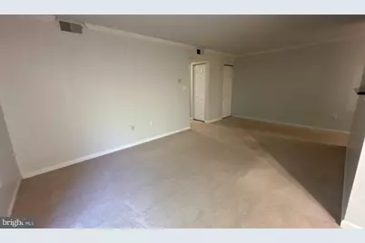 15522 Horseshoe Lane, Woodbridge, VA 22191 - Photo 9