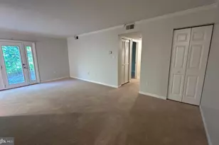 15522 Horseshoe Ln, Woodbridge, VA 22191 - Photo 3