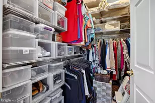 7065 Heritage Hunt Dr, Gainesville, VA 20155 - Photo 23