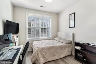 15177 Lancashire Dr, Woodbridge, VA 22191 - Photo 9