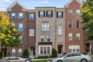 15177 Lancashire Dr, Woodbridge, VA 22191 - Photo 5