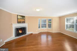 2728 Brier Pond Cir, Woodbridge, VA 22191 - Photo 7