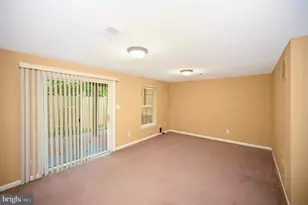 2728 Brier Pond Cir, Woodbridge, VA 22191 - Photo 43