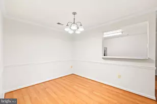 1037 Gardenview Loop, Woodbridge, VA 22191 - Photo 3