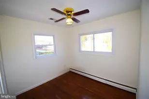 14416 Meridian Dr, Woodbridge, VA 22191 - Photo 3