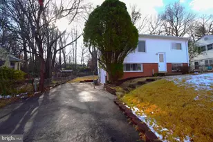 14416 Meridian Dr, Woodbridge, VA 22191 - Photo 1