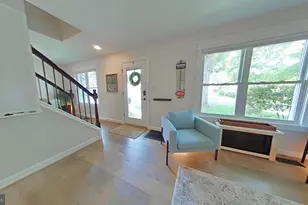 5242 Sudberry Ln, Woodbridge, VA 22193 - Photo 5