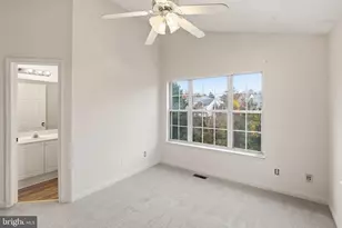 15663 Viewpoint Cir, Dumfries, VA 22025 - Photo 19