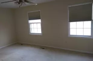 2055 Pilgrim Dr, Woodbridge, VA 22192 - Photo 11