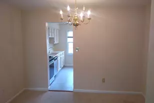 2055 Pilgrim Dr, Woodbridge, VA 22192 - Photo 5