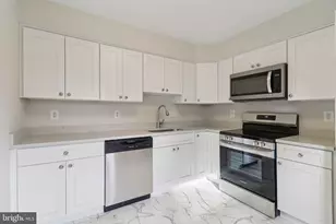 13380 Packard Dr, Woodbridge, VA 22193 - Photo 15