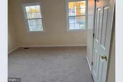 16068 Hayes Lane, Woodbridge, VA 22191 - Photo 19