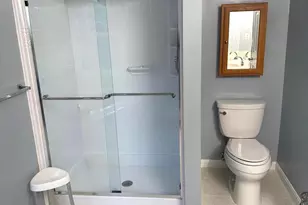 16068 Hayes Ln, Woodbridge, VA 22191 - Photo 15