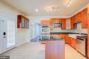 8513 Thomas Dr, Manassas, VA 20110 - Photo 13