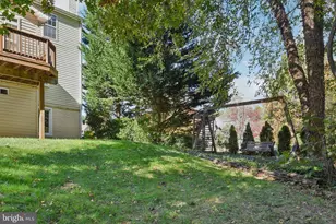 15111 Snapper Ct, Woodbridge, VA 22193 - Photo 9