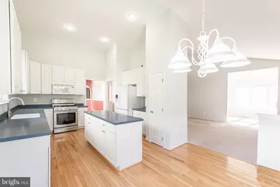 6880 Saddle Run Way, Gainesville, VA 20155 - Photo 11