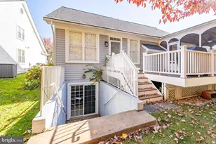 6880 Saddle Run Way, Gainesville, VA 20155 - Photo 5