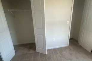 15715 John Diskin Cir, Woodbridge, VA 22191 - Photo 5