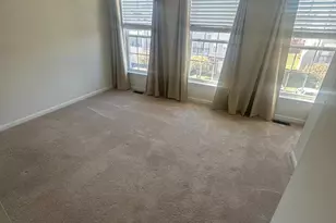 15715 John Diskin Cir, Woodbridge, VA 22191 - Photo 3