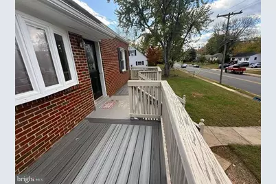 7703 Amherst Drive, Manassas, VA 20111 - Photo 9