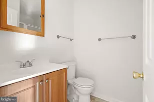 15278 Cloverdale Rd, Woodbridge, VA 22193 - Photo 17