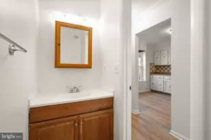 15278 Cloverdale Rd, Woodbridge, VA 22193 - Photo 7