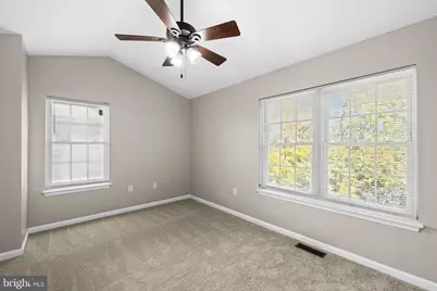 15719 Lansdale Place, Dumfries, VA 22025 - Photo 29