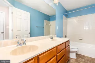 16104 Mountain Eagle Ct, Woodbridge, VA 22191 - Photo 35