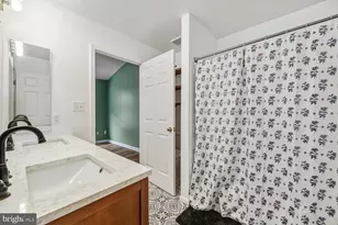 1865 Tiger Lily Cir, Woodbridge, VA 22192 - Photo 13