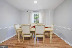 5876 Pontiac Dr, Woodbridge, VA 22193 - Photo 9